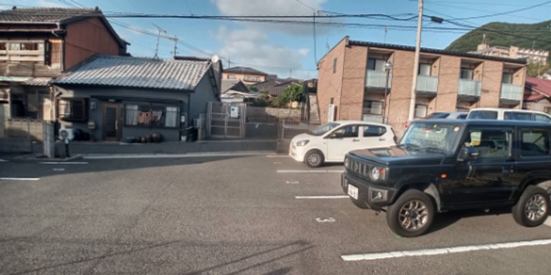 レオネクストＫＵＺＵＨＡⅡ 駐車場