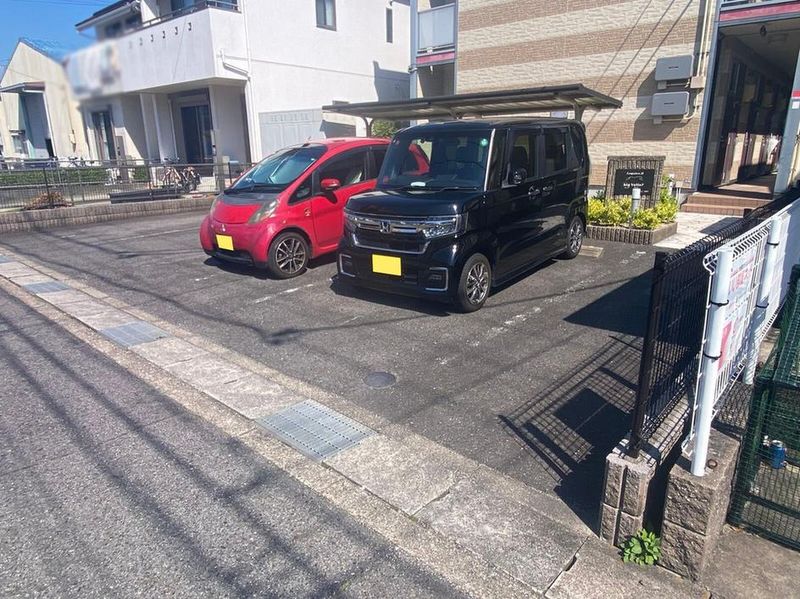 レオパレスｂｉｇ　ｖａｌｌｅｙ 駐車場