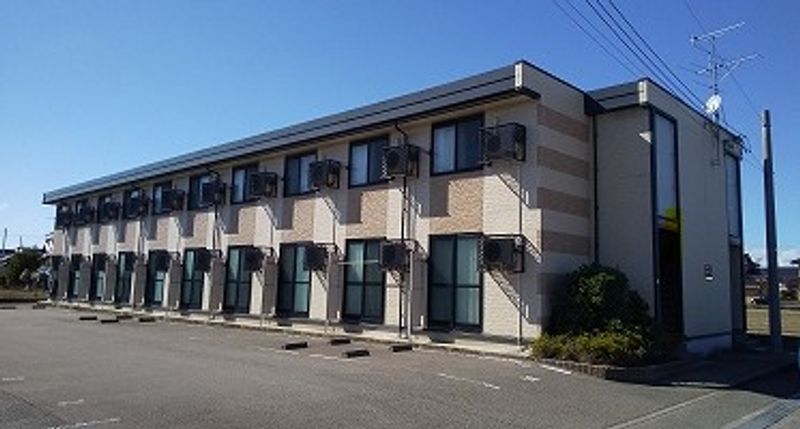 レオパレス能美 外観