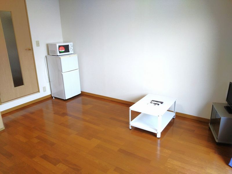 レオパレスグランＭ’ｓ 居間