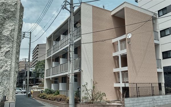 レオパレスＲｅｖｅＭａｉｓｏｎ 外観