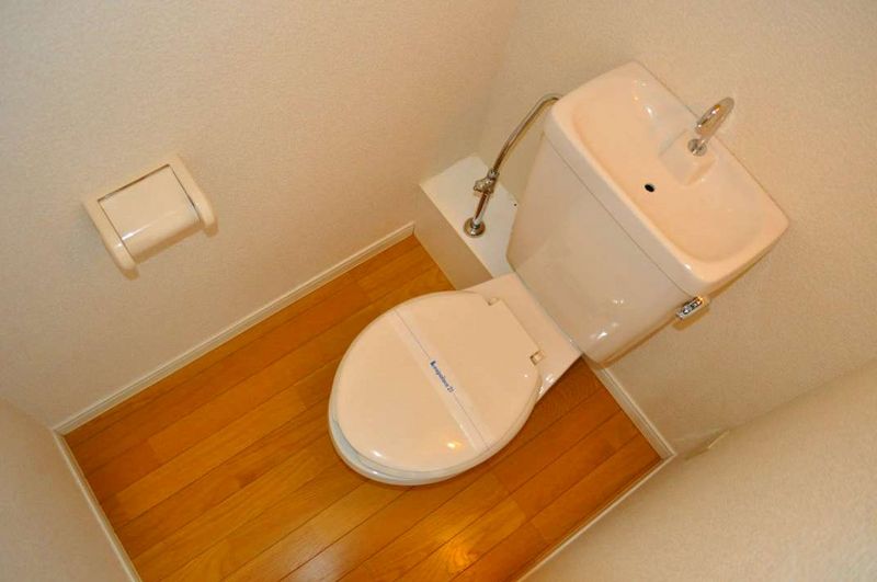 レオパレス花屋敷 トイレ