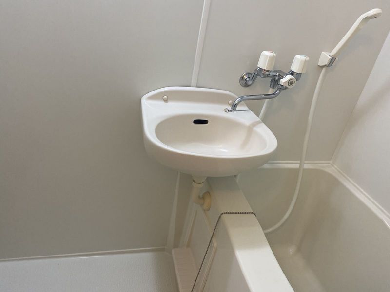 レオパレスエスペランサⅤ 洗面台