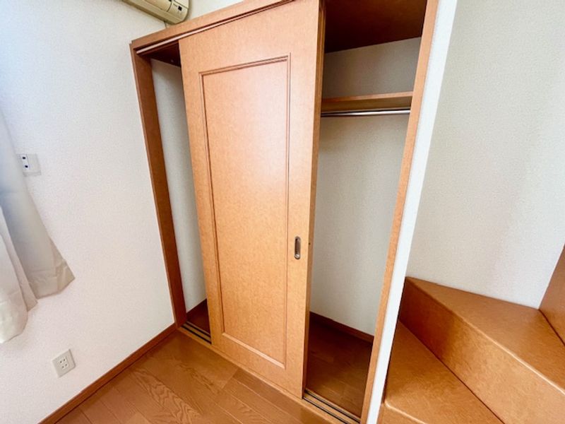 レオパレスＮウィング 収納