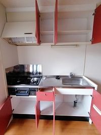 レオパレスサクスィード キッチン