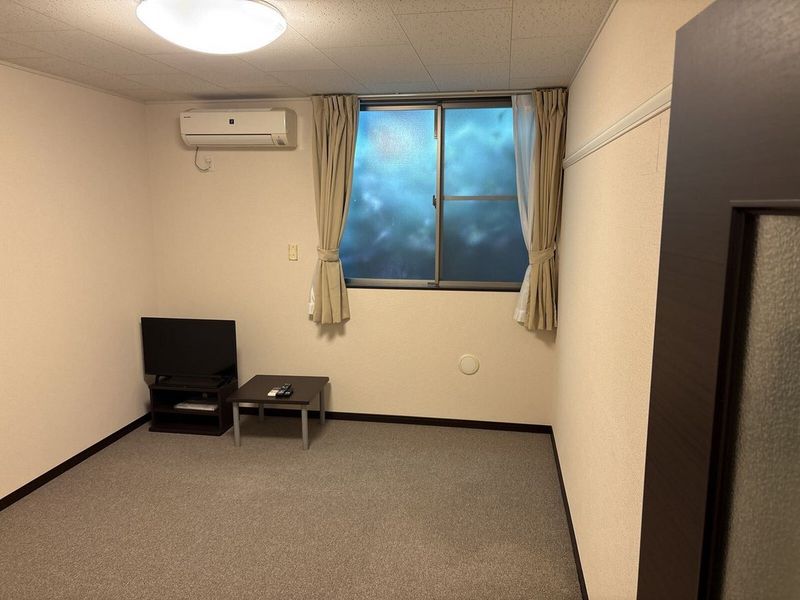 レオネクストグランドール門脇 居間