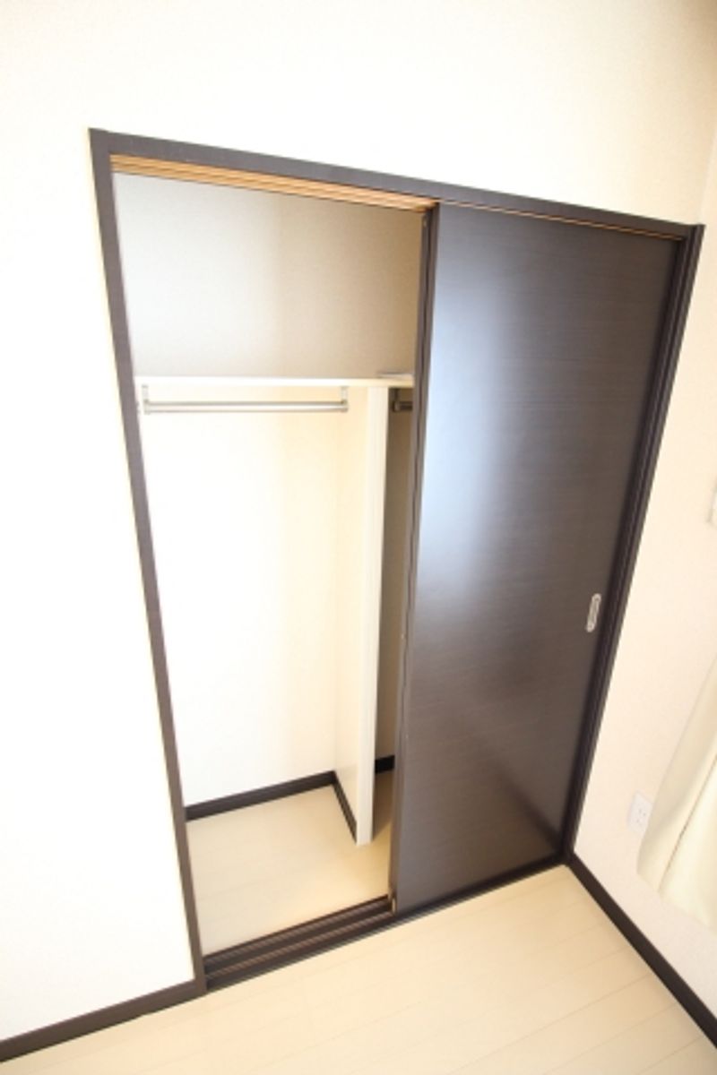 レオネクストサンクォーレねぎし 収納