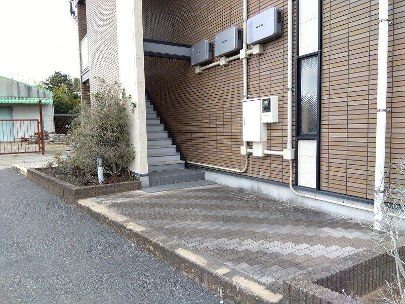 レオパレスドリームⅡ エントランス