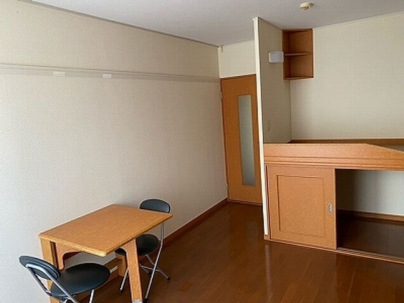 レオパレスノースセブン 寝室