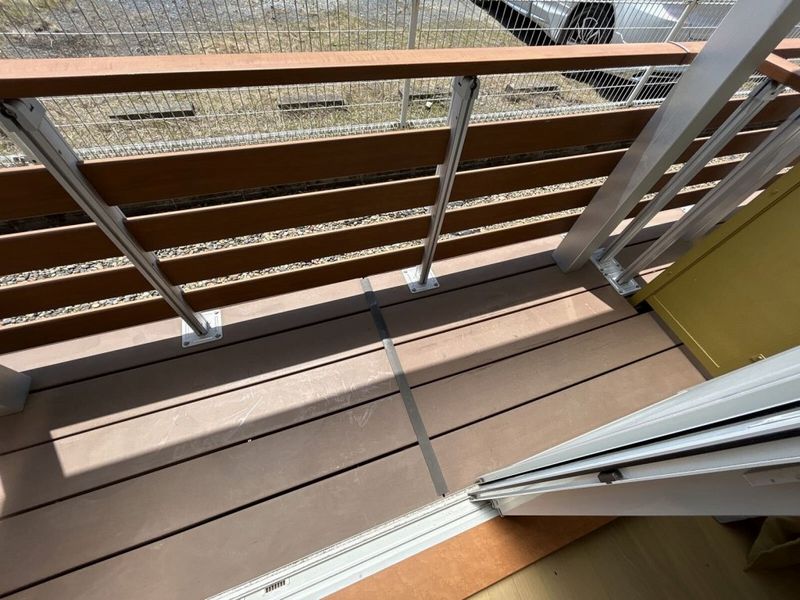 レオパレスヤチヨ バルコニー