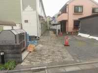 レオパレスウエストグリーンリバー エントランス