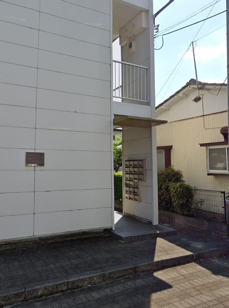 レオパレスアートＵ エントランス