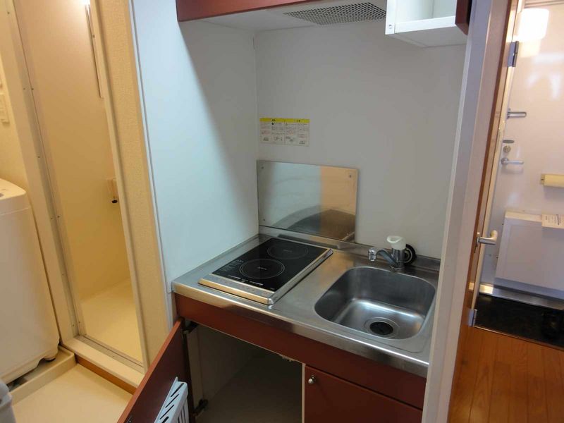 レオパレスアルファヒルズ キッチン