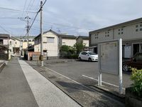 レオネクストラペ 駐車場