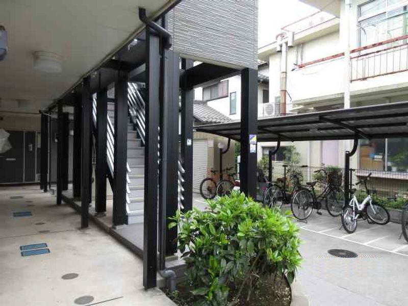 レオパレスあづま坂 共用部分