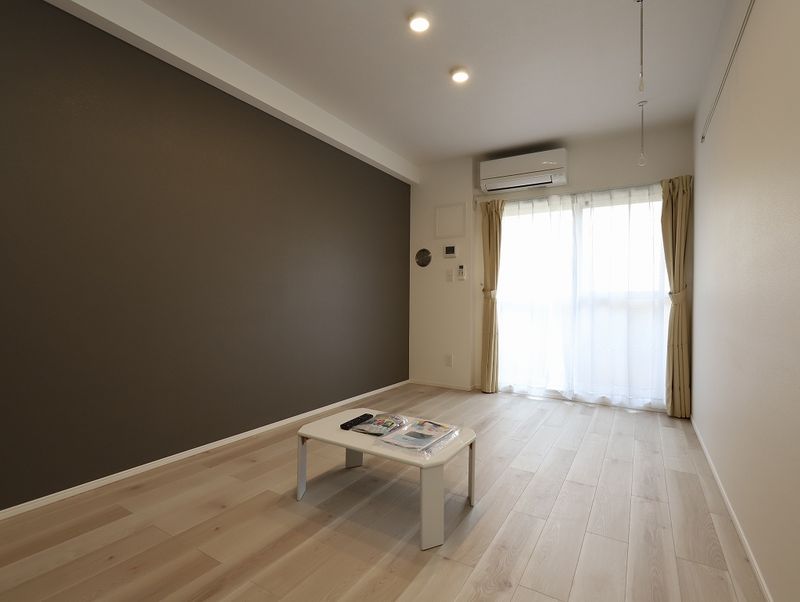 Maison Lumiere Living room
