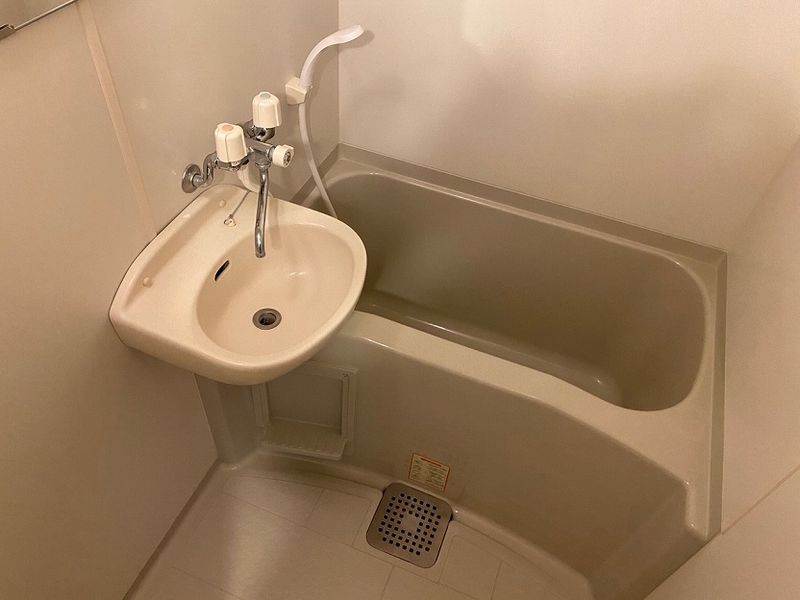 レオパレス谷上 風呂