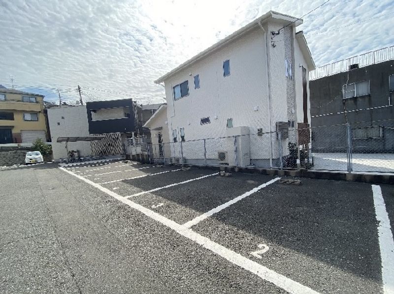 クレイノＩＲＩＥⅡ 駐車場