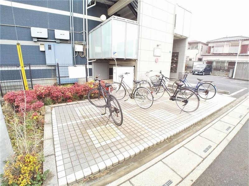 レオネクストパークハイツ　Ｂ 共用部分