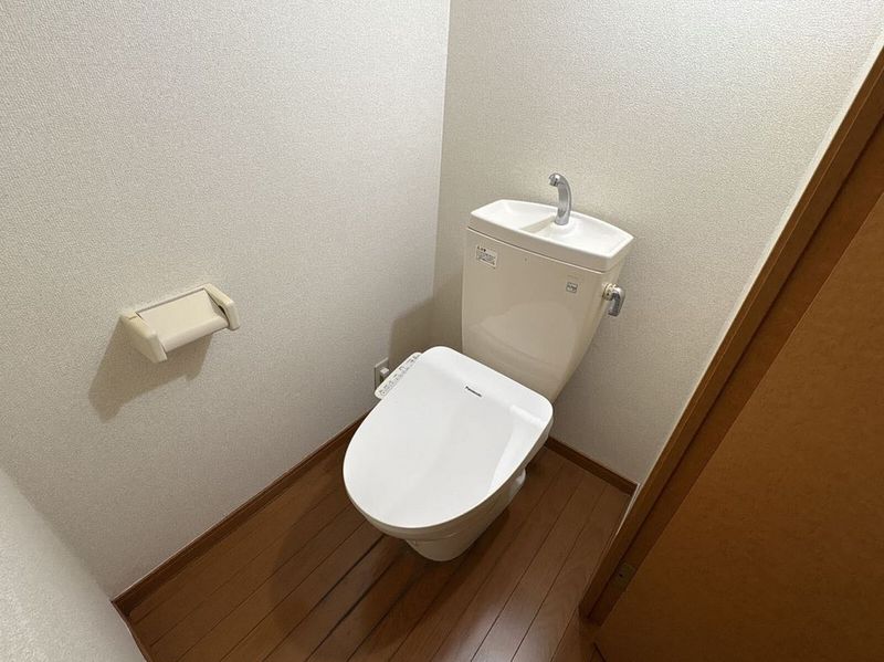 レオパレスバックス トイレ