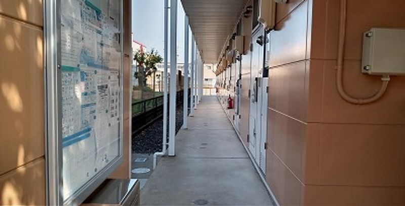 レオパレス常滑 玄関