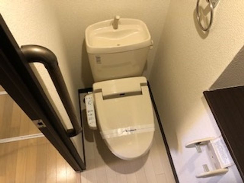 レオネクスト川原２ トイレ