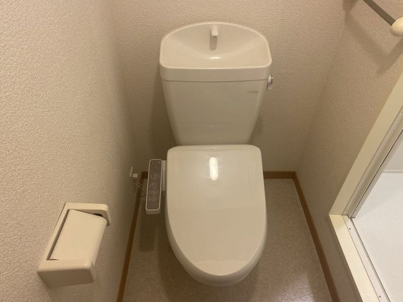 レオパレスロンシャンハイツ トイレ