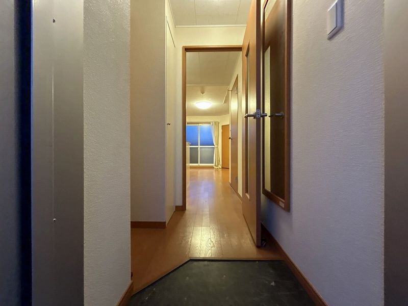 レオパレスブルームＹＫ 玄関