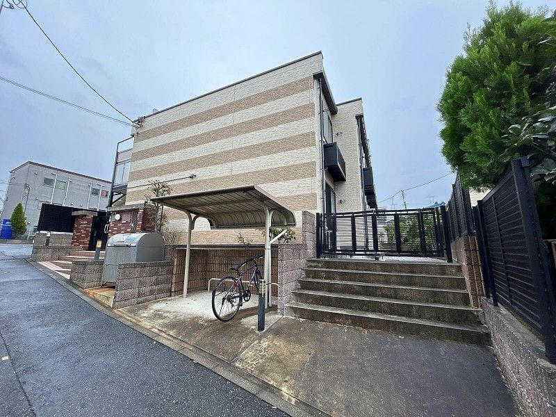 レオパレスはなみずき 外観