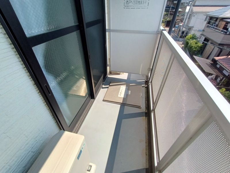 レオパレスバレー　リバー バルコニー