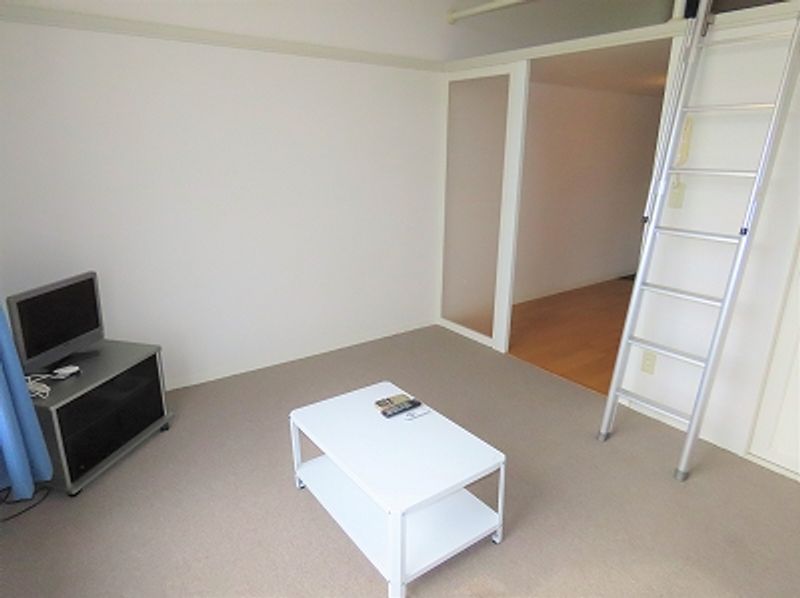 leopalace Nismo Living room