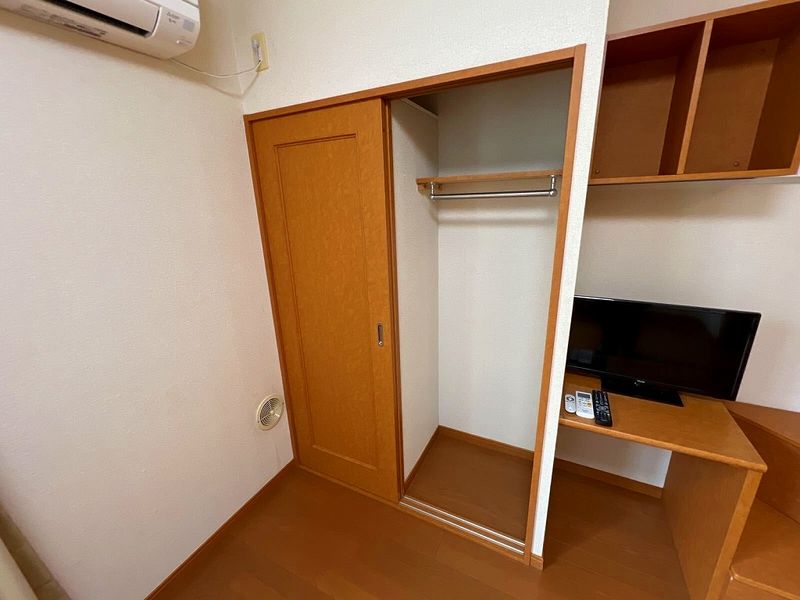 レオパレスコンフォート成城 収納