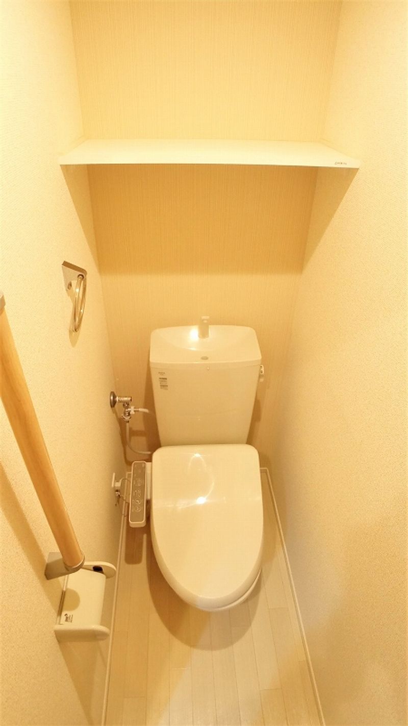 CLEINO Van Beal 화장실