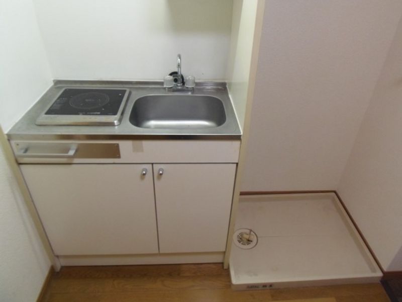 レオパレス中川２４５ キッチン