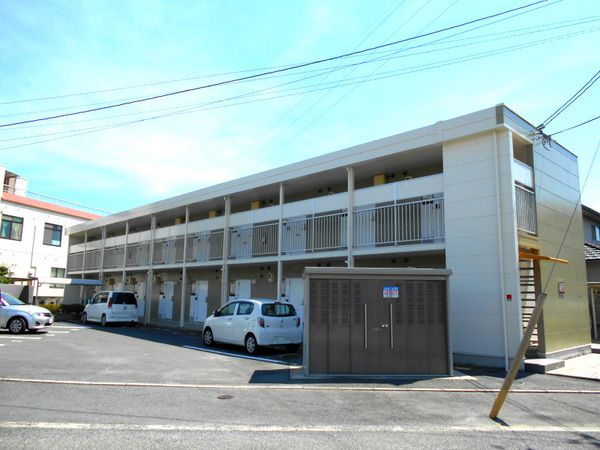 レオパレスエトワール 外観
