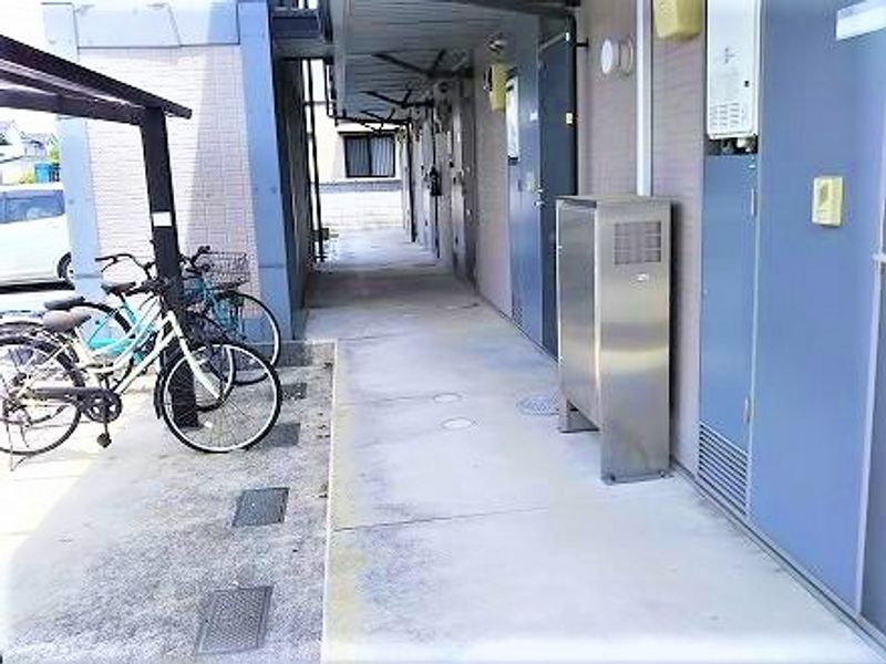 レオパレスそらまめ エントランス
