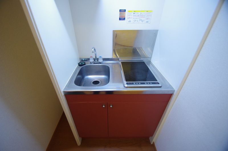 レオパレスプラティニ キッチン