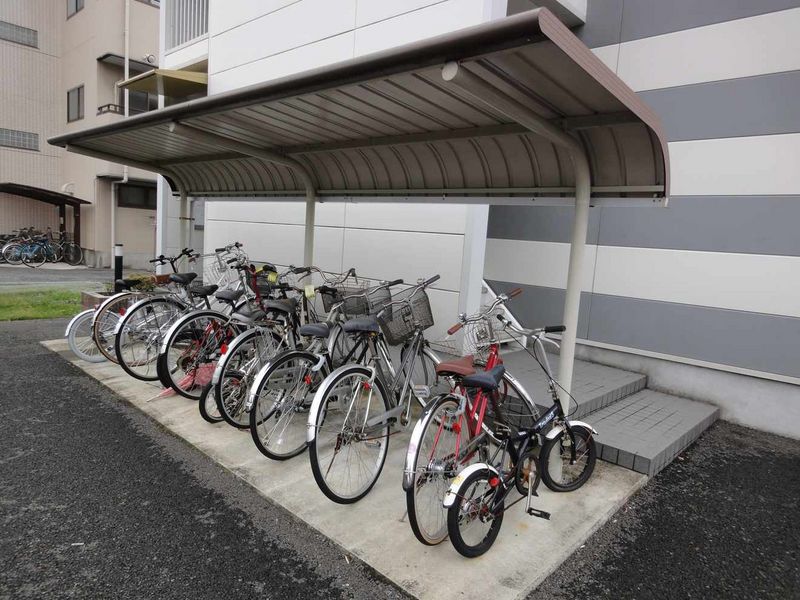 レオパレスエスポワールポルト 共用部分