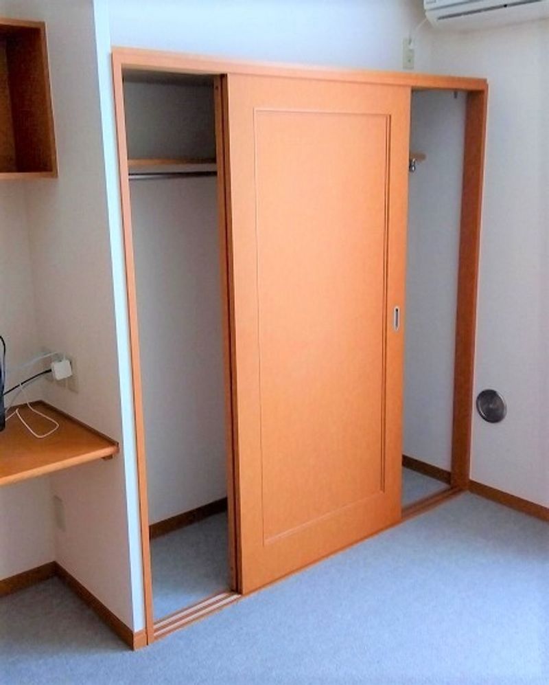 レオパレス湖北 収納