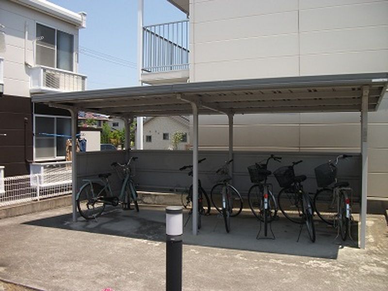 レオパレス中屋敷Ｂ 共用部分