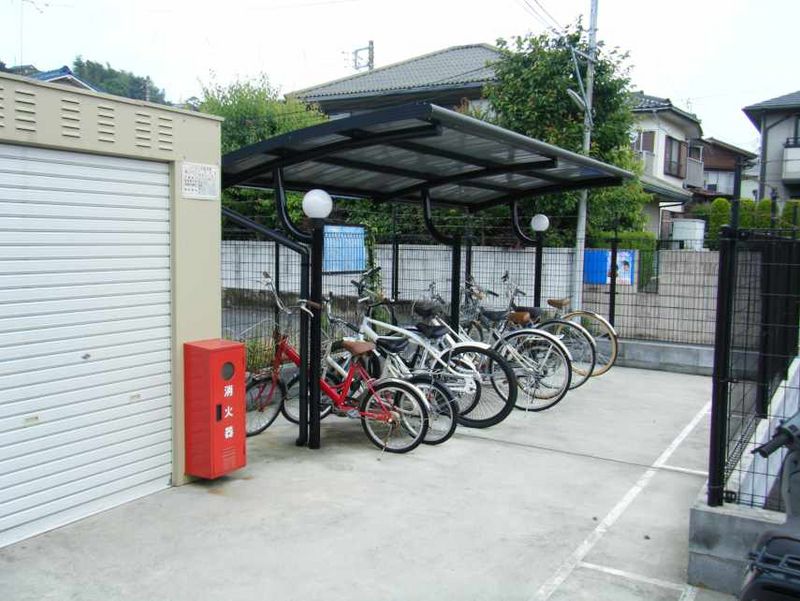 レオパレスリバーサイド光 共用部分