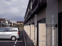 レオパレス五箇庄 駐車場