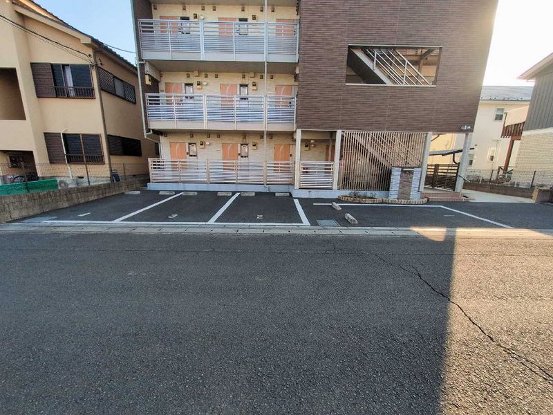 クレイノリーブル 駐車場