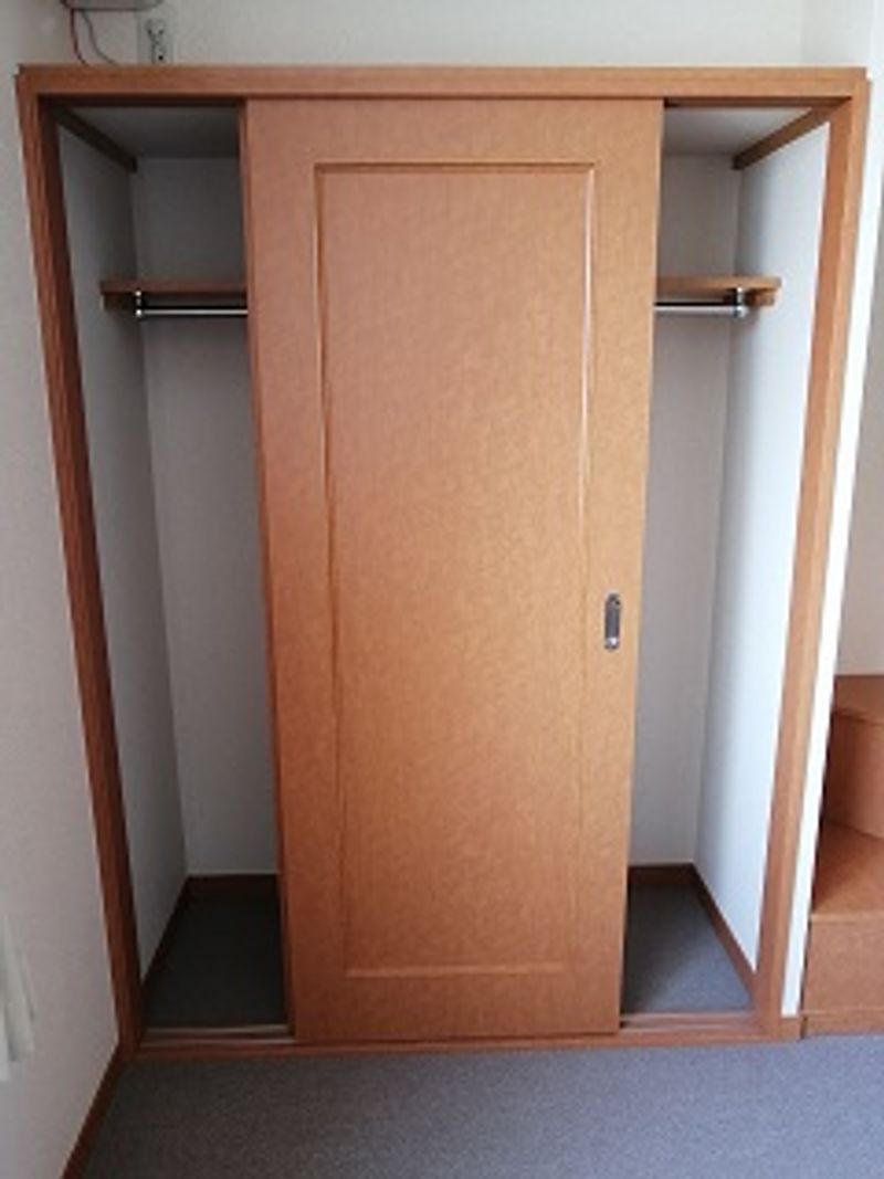 レオパレスグリーンヒルズ 収納