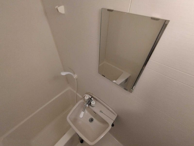 レオパレスシャンテＢ 洗面台