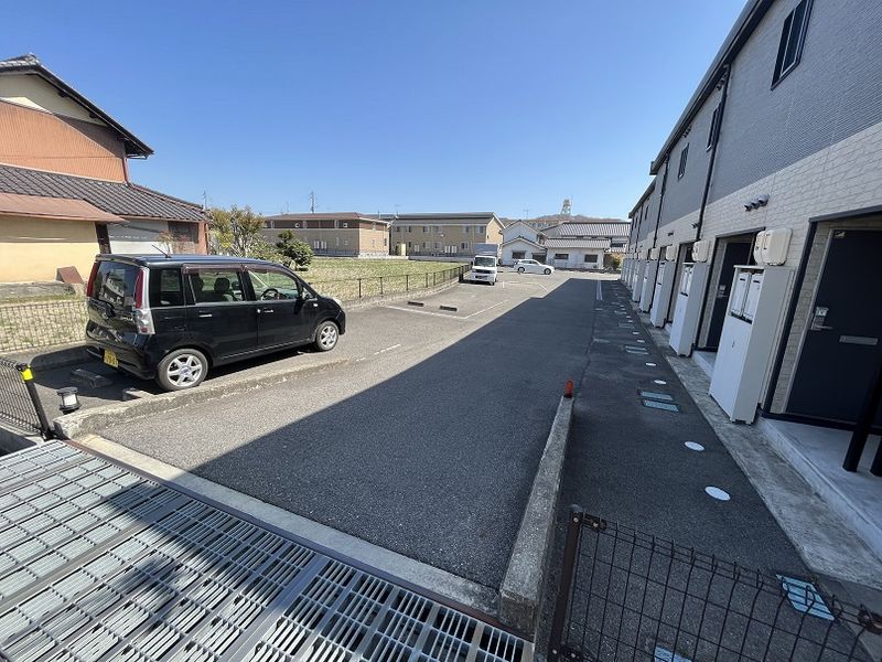 レオパレスティエード駅家 エントランス