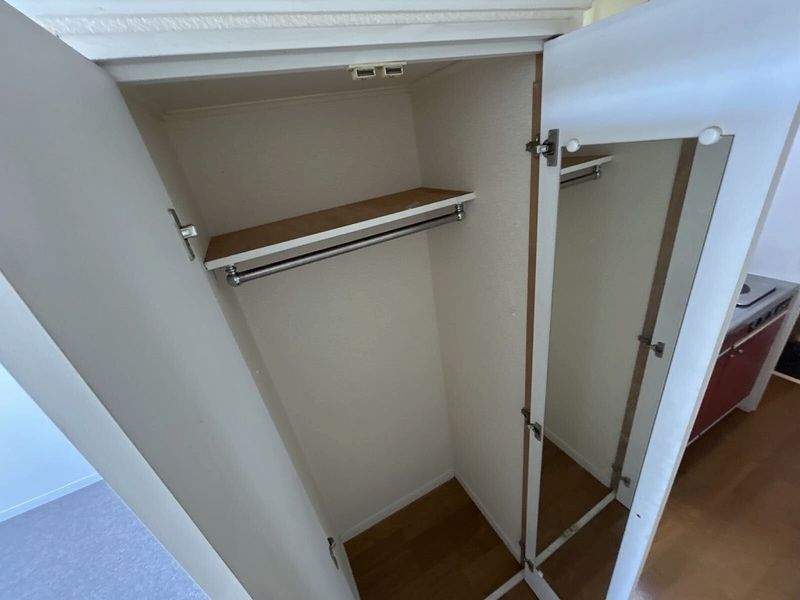 レオパレスソレーユ 収納