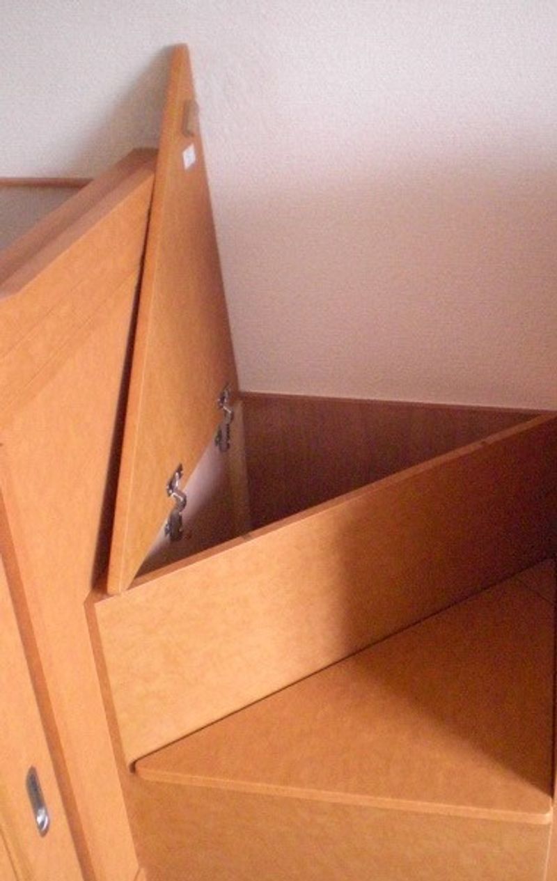 レオパレスにしまとば 収納