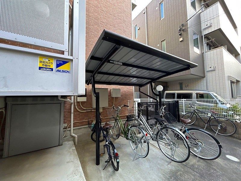 レオパレスメゾン錦 共用部分