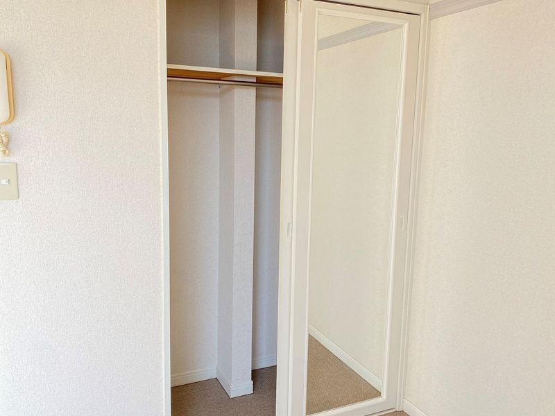 レオパレスシャルマン大塚 収納